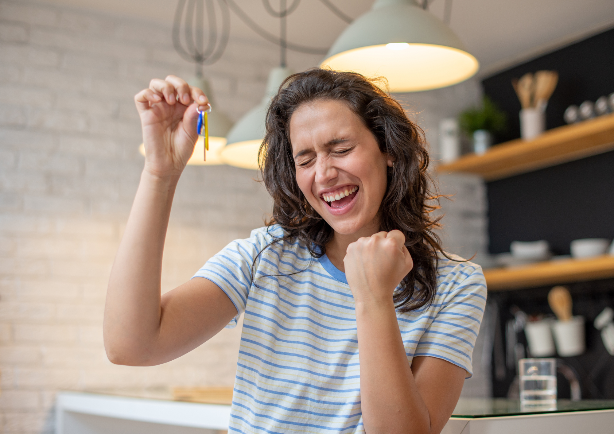 Buying a home in 2025? Benefits of a Financial Adviser vs. going direct to the bank.